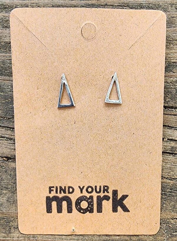 Benedicta Triangle Earring